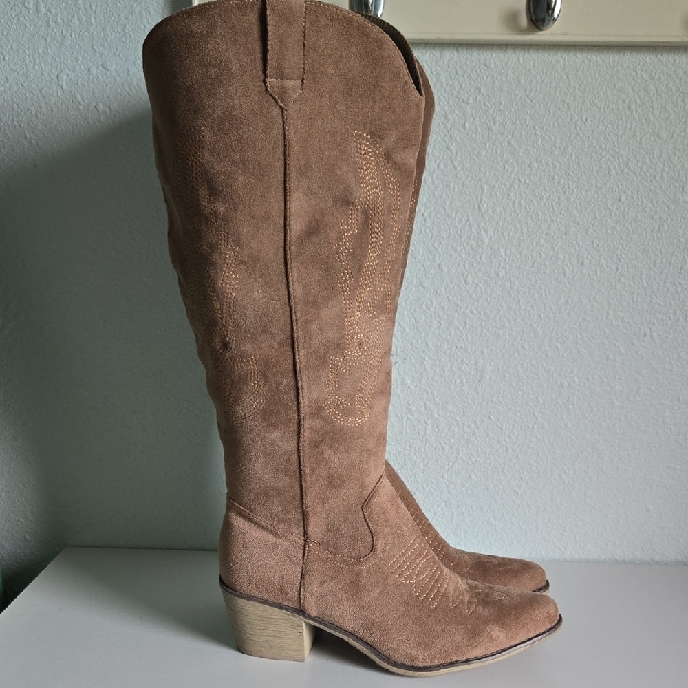 Brown Suede Knee-High Boots - Picture 4 of 11